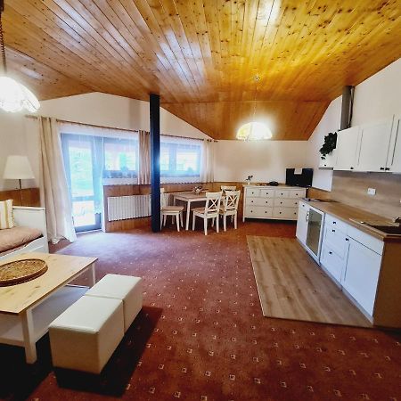 Garni Hotel Asas*** มอสท์ ภายนอก รูปภาพ