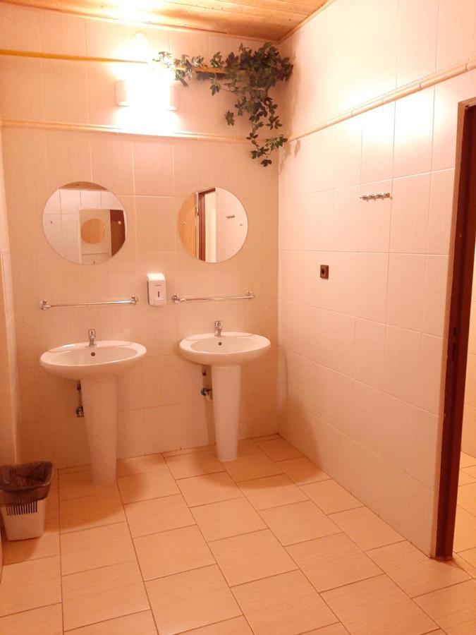 Garni Hotel Asas*** มอสท์ ภายนอก รูปภาพ